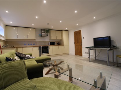 1 Bed Flat, Lavender Hill, SW11