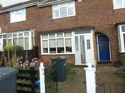 2 Bed Terraced House, Mayfield Road, LU2