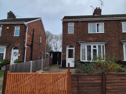 3 Bed Semi-Detached House, Warwick Road, DN16