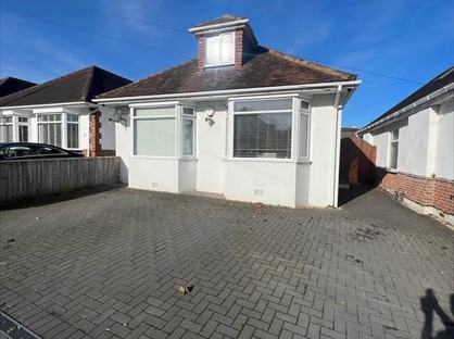 Bedsit, Homeside Road, BH9