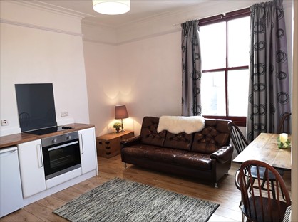 2 Bed Flat, Portland Street, PE30