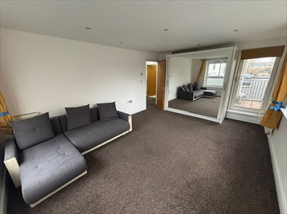 2 Bed Flat, London, E14