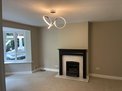 3 Bed Semi-Detached House, Hempstead Road, WD17