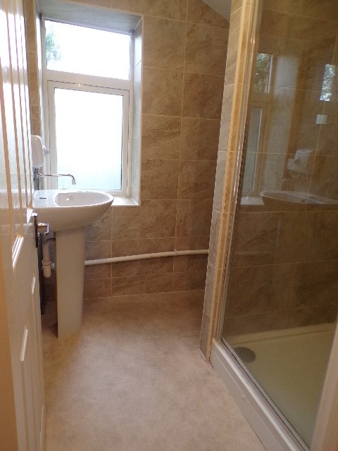 Additional image 5 of 1 Bed Flat, Kingsland Avenue, CV5, N1 7GU