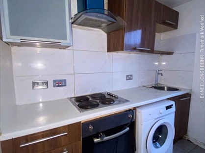 2 Bed Flat, High Street North, E6