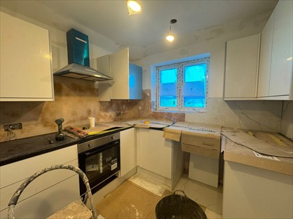 2 Bed Flat, Laburnum Road, UB3