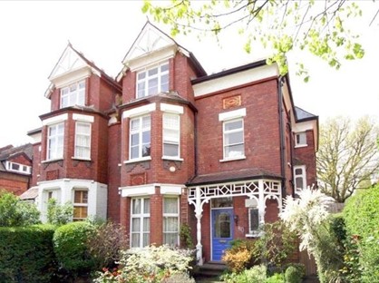 1 Bed Semi-Detached House, Stanhope Road, N6