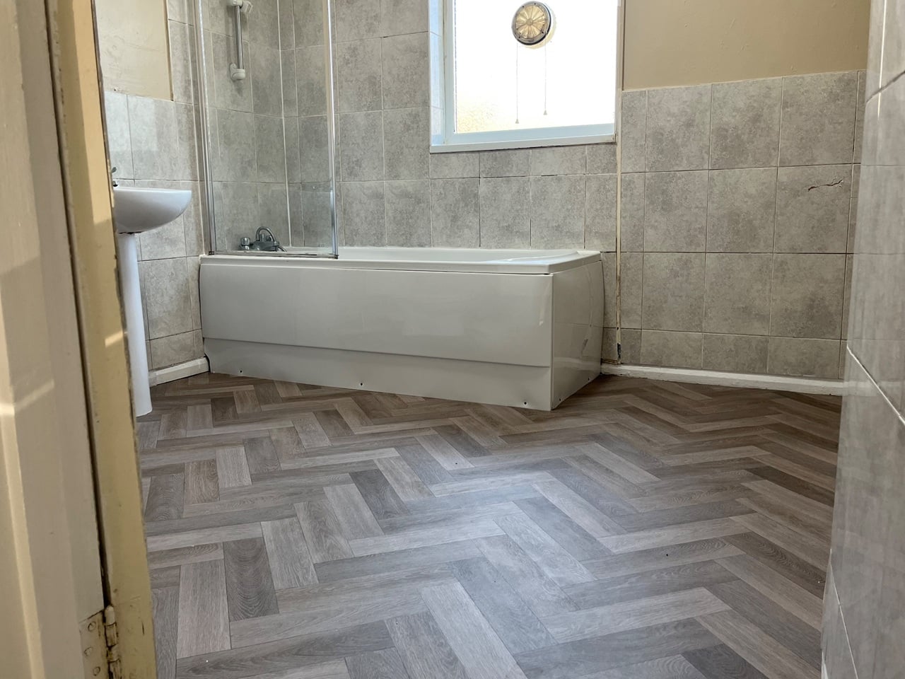 Additional image 4 of 3 Bed Flat, Holberry Gardens, S10, N1 7GU