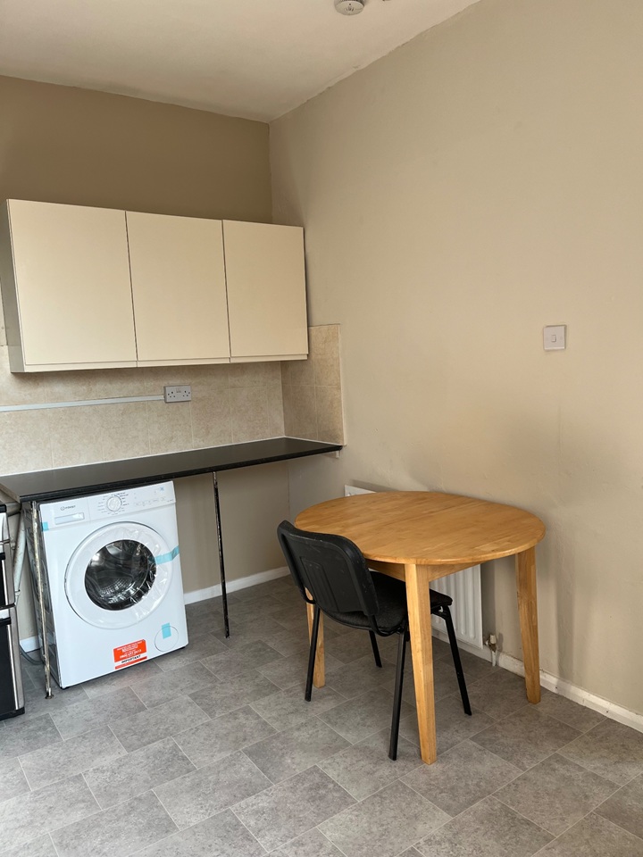 Additional image 7 of 3 Bed Flat, Holberry Gardens, S10, N1 7GU