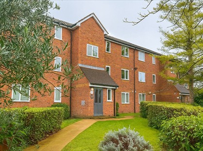 2 Bed Flat, Brindley Close, HA0