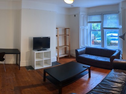 5 Bed Terraced House, Heaton Grove, NE6