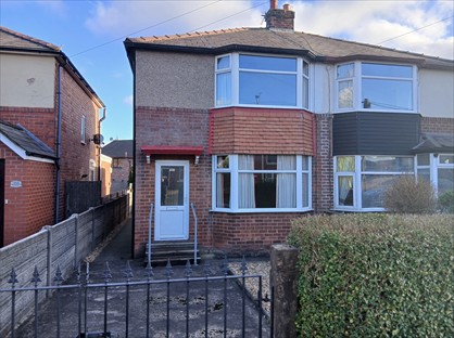 3 Bed Semi-Detached House, Leyland Lane, PR25