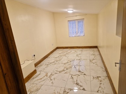 Studio Flat, Park Avenue, UB1