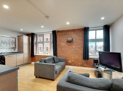 3 Bed Flat, Pandongate House, NE1