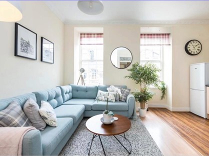 2 Bed Flat, Blair Street, EH1