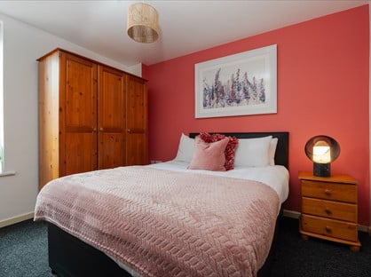 2 Bed Flat, Oldham Place, L1