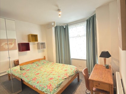 Room in a Shared House, De Montfort Road, RG1