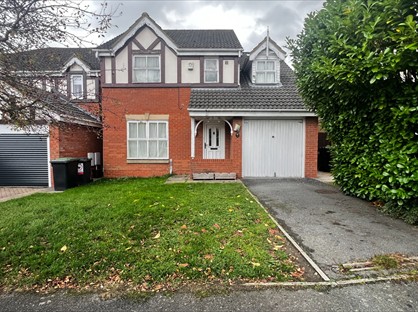 4 Bed Semi-Detached House, Montgomery Avenue, SG17