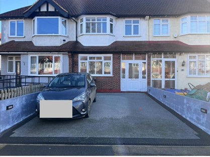 3 Bed Terraced House, Caldbeck Avenue, KT4