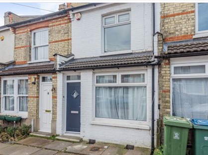 2 Bed Terraced House, Cecil Street, WD24