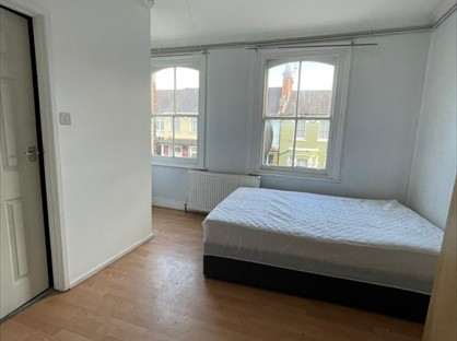 Room in a Shared House, Ferndale Road, N15