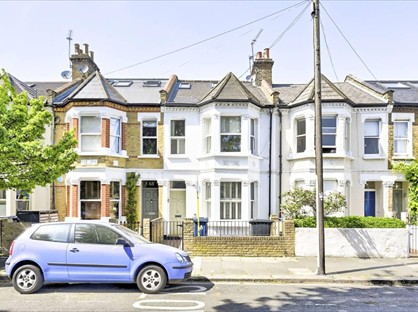 2 Bed Flat, Rothschild Road, W4
