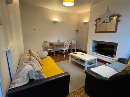 2 Bed Terraced House, Barnbrough Street, LS4