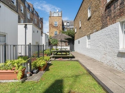 Studio Flat, North Gower Street, NW1