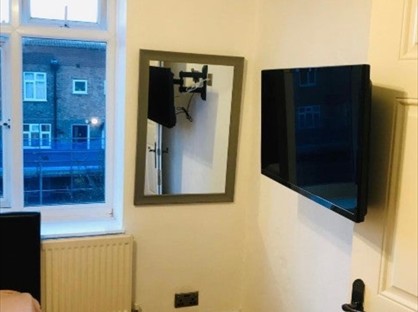 Room in a Shared Flat, Frensham Drive, SW15