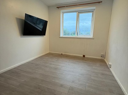 3 Bed Semi-Detached House, Tennyson Road, PE1