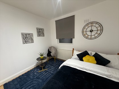 Studio Flat, Creswick Road, W3