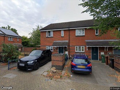 Studio Flat, Phoenix Close, E17