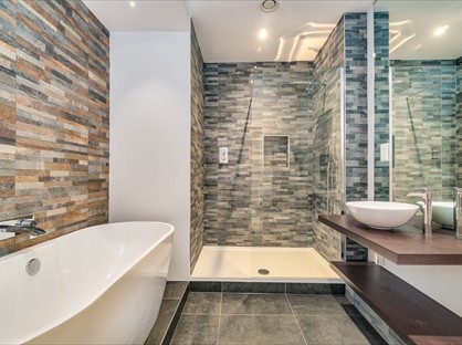 1 Bed Flat, Pryn Court, PL1