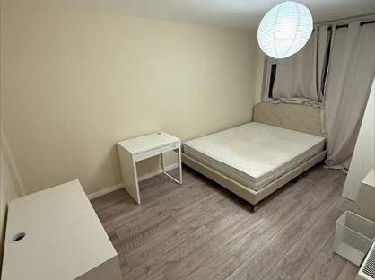 Room in a Shared House, Ranworth Close, DA8