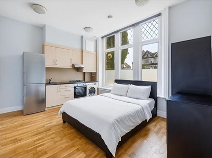 Studio Flat, Very Near Uxbridge Road Area, W3