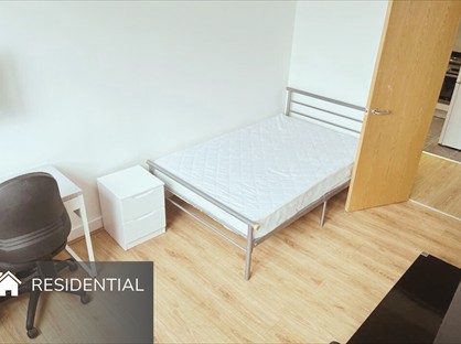 Studio Flat, Granby Street, LE1
