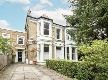 2 Bed Flat, Moss Hall Crescent, N12