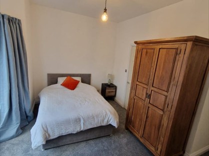 Room in a Shared Flat, Laura Street, CW2