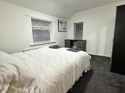 Room in a Shared House, Wilkinson Road, BL1