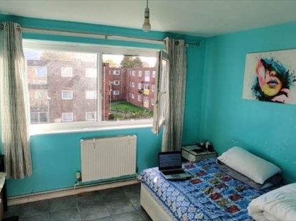 Room in a Shared Flat, Harts Lane, IG11