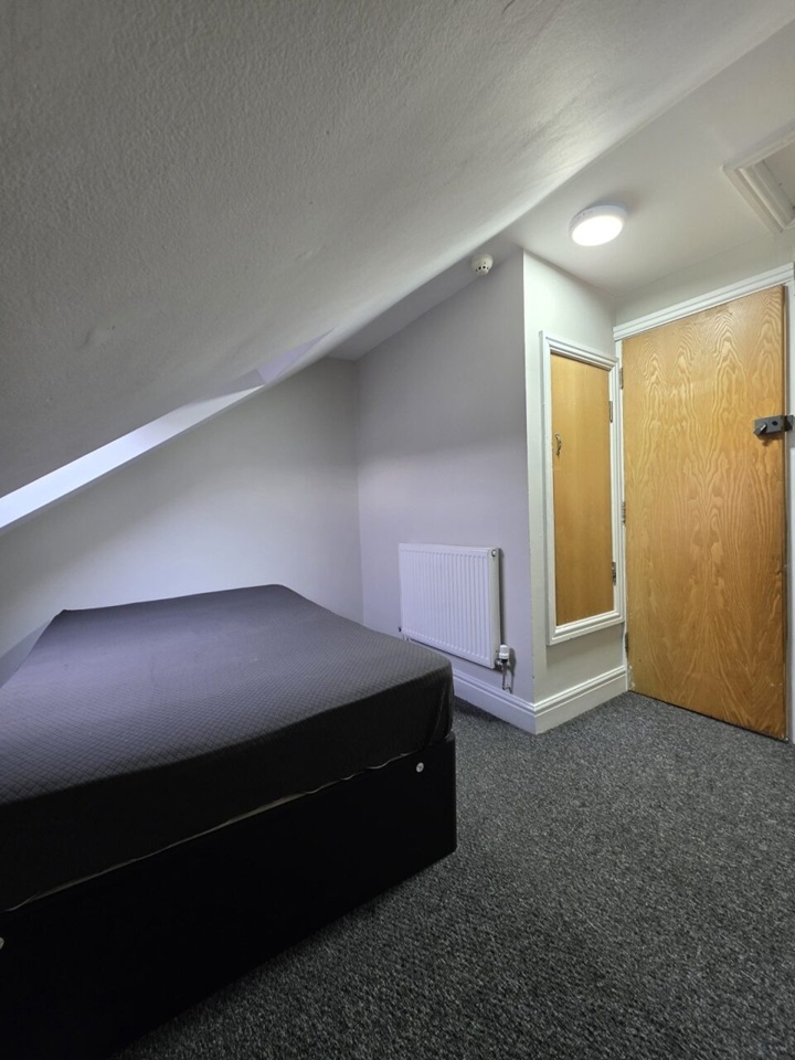 Additional image 5 of 1 Bed Flat, Broadway, CF24, N1 7GU