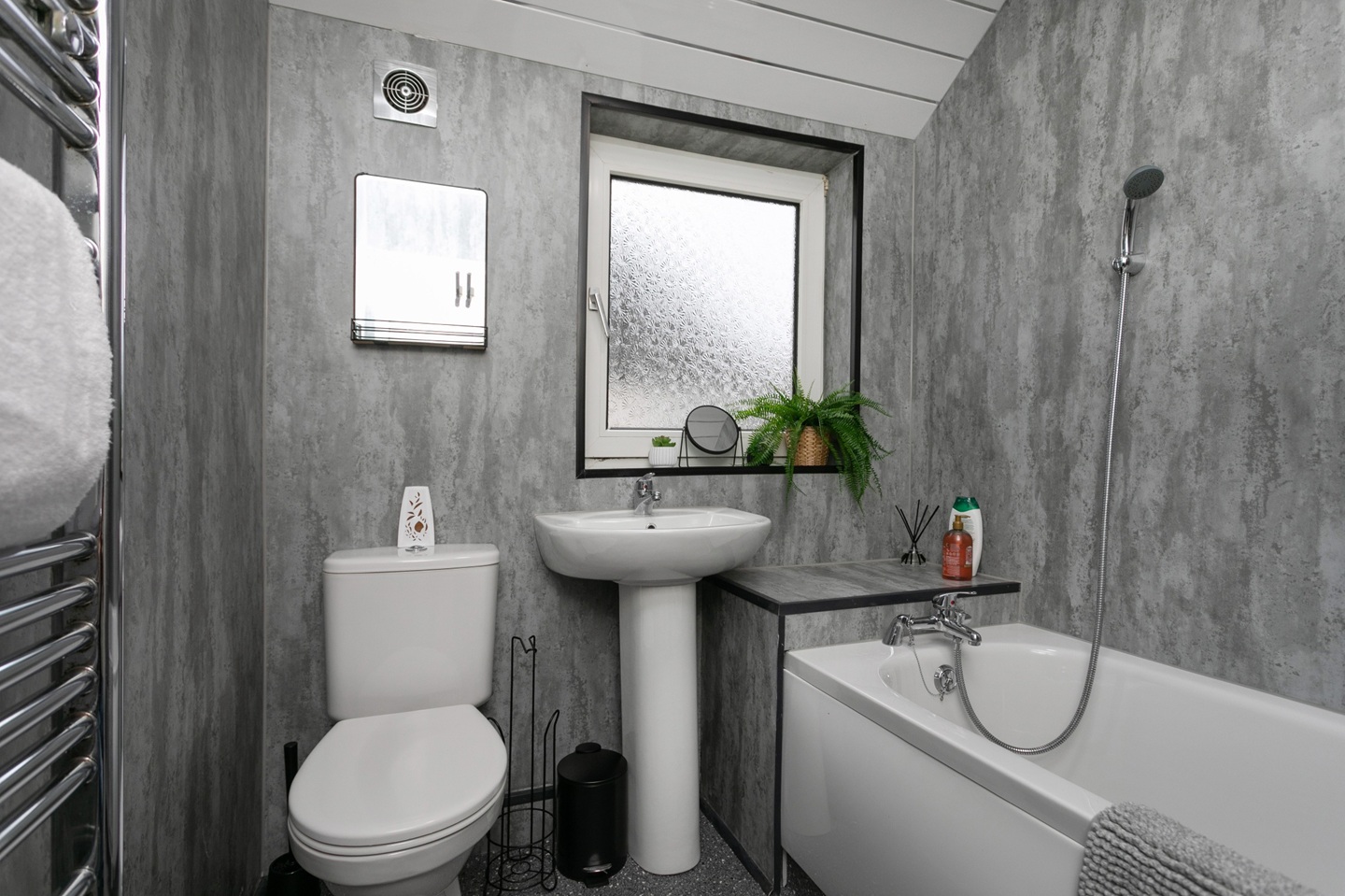 Additional image 7 of 3 Bed Semi-Detached House, Dartford Road, LE2, N1 7GU