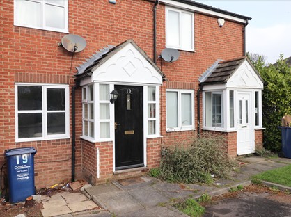 2 Bed Terraced House, Friars Way, NE5