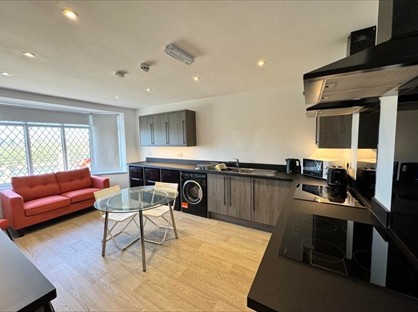 Room in a Shared House, Strensall Road, YO32