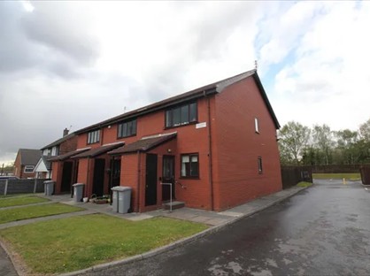 1 Bed Flat, Alixandra Court, M41