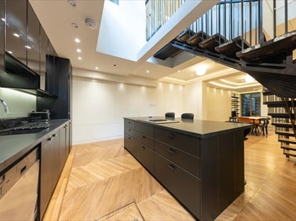 5 Bed Flat, Powis Gardens, NW11