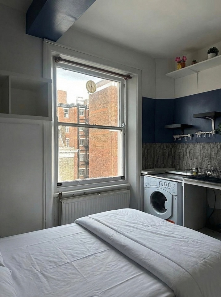 Studio Flat, Castletown Road, W14, N1 7GU
