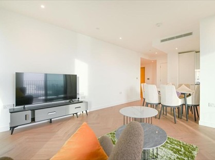 3 Bed Flat, Marsh Wall, E14