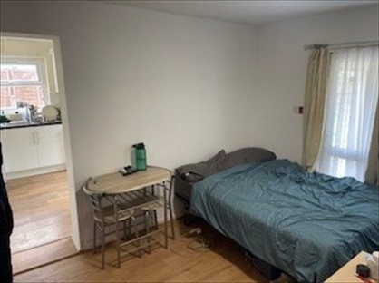 Studio Flat, Belmont Road, N15