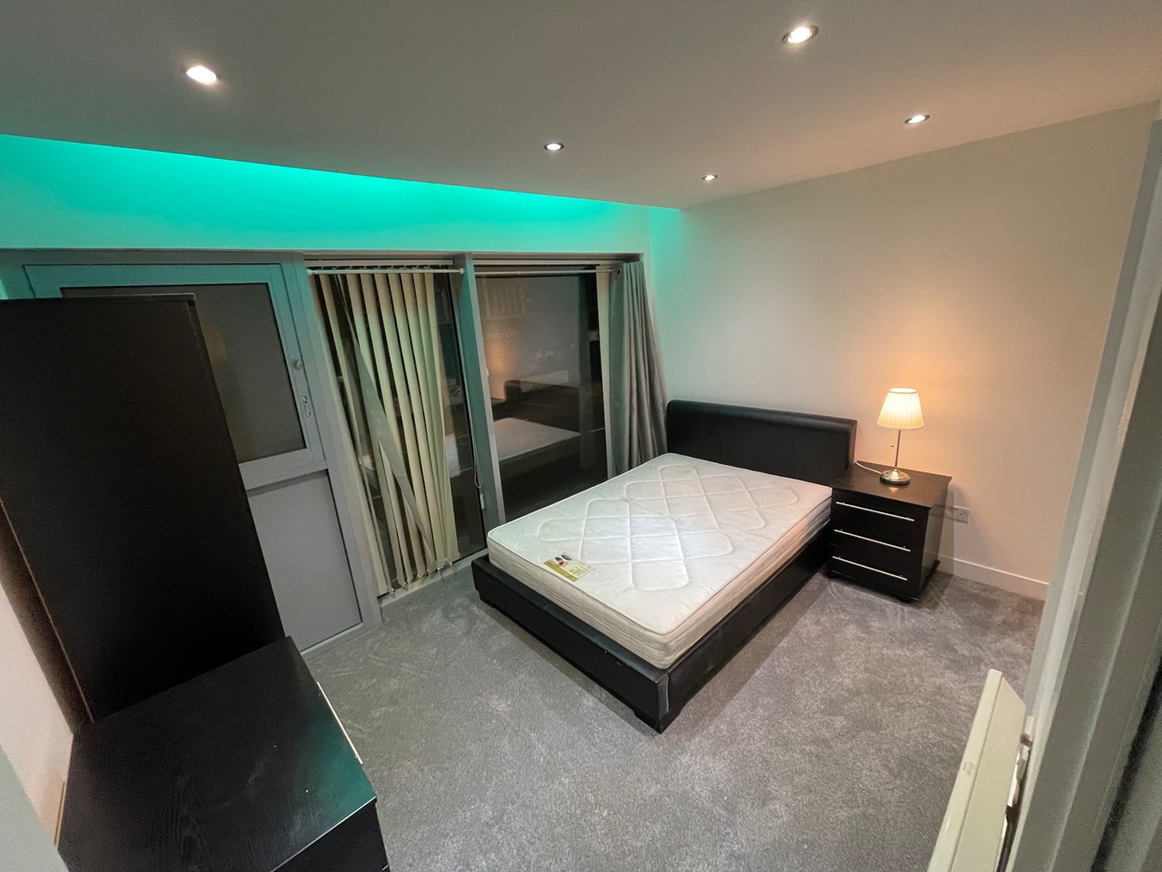 Additional image 7 of 3 Bed Flat, The Lock Building, M1, N1 7GU